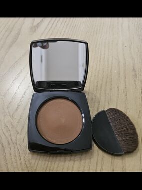 CHANEL Les Beiges Powder